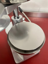 Lade das Bild in den Galerie-Viewer, Maxima Manuelle Hamburgermaschine - Ø 130mm Patty