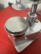 Lade das Bild in den Galerie-Viewer, Maxima Manuelle Hamburgermaschine - Ø 100mm Patty